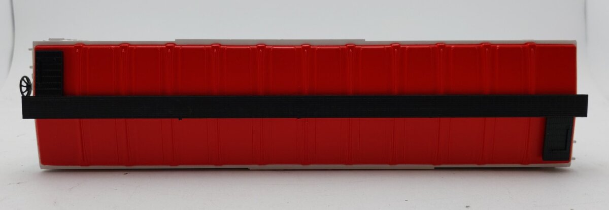 Lionel 6-9825 O Gauge Schaefer Reefer Car #9825 LN/Box
