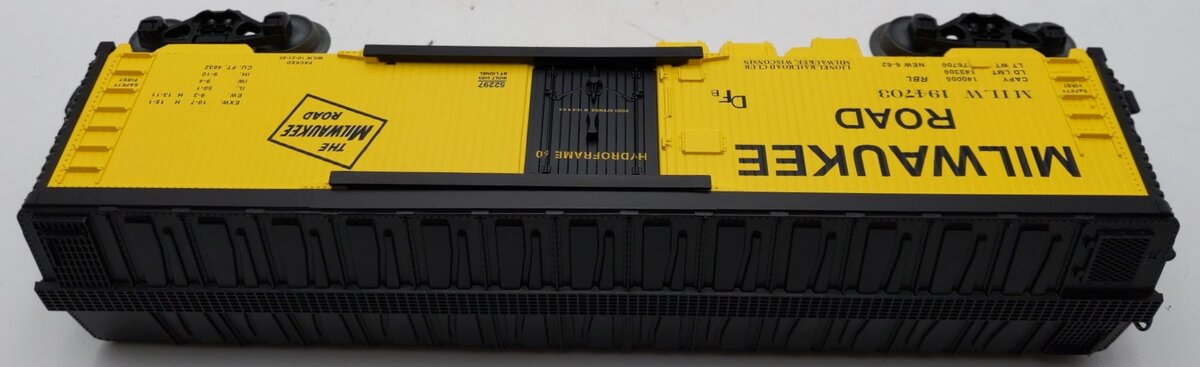 Lionel 6-52297 O Gauge Milwaukee Road Reefer Car #194703 LN/Box