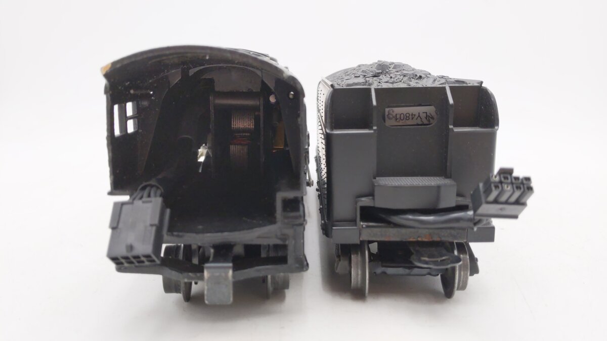 Lionel 2025 Vintage O 2-6-2 Die-Cast Steam Locomotive & 6466W Tender (Modified) VG