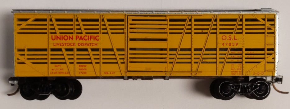 Micro-Trains 03500010 N Union Pacific 40' Dispatch Stock Car #47859