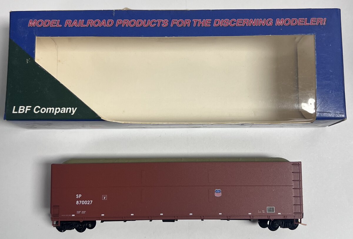 LBF 1003 HO Scale SP/UP 62' Woodchip Hopper with Woodchip Load # 870027