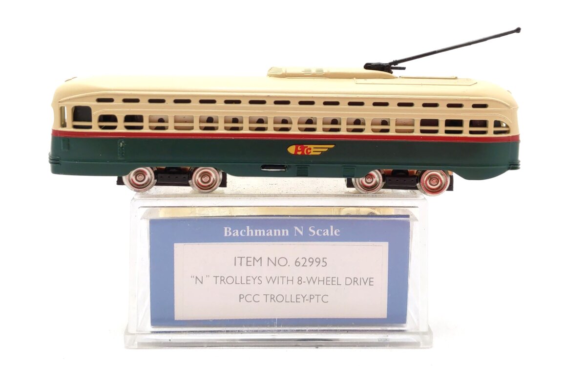 Bachmann 62995 N Scale PCC Streamline Trolley LN/Box