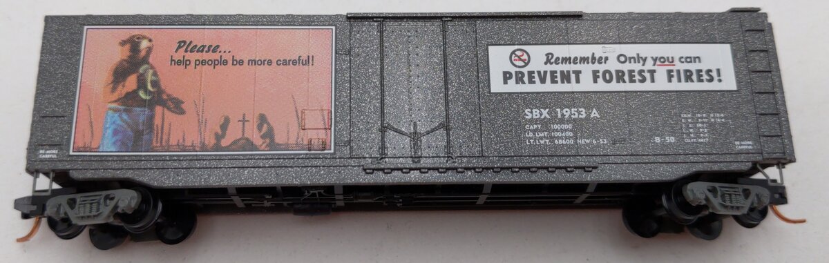 Micro-Trains 03200401 N Smokey Bear Forest Fire Prevention 50' Boxcar #1953A EX/Box