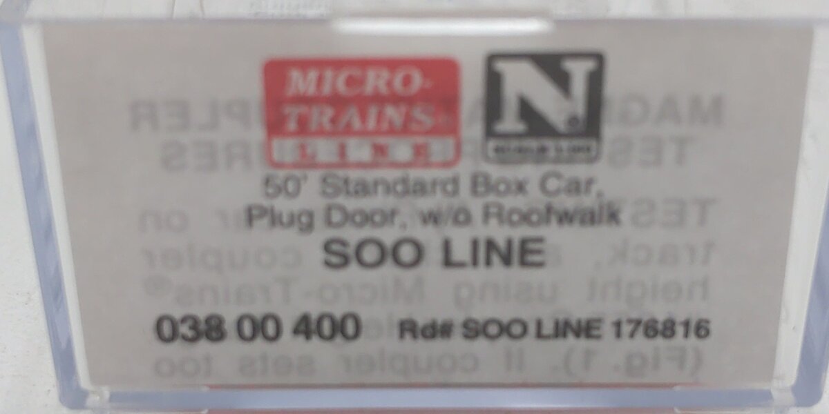 Micro-Trains 03800400 N SOO Line 50' Steel Plug Door Boxcar #176816 LN/Box