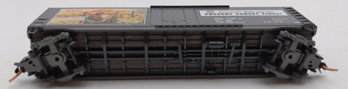 Micro-Trains 03200402 N Smokey Bear Forest Fire Prevention 50' Boxcar #1959A EX/Box