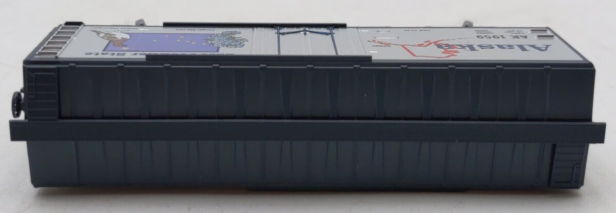 Micro-Trains 02100388 N Scale Alaska State 40' Standard Plug Door Boxcar #1959 LN/Box