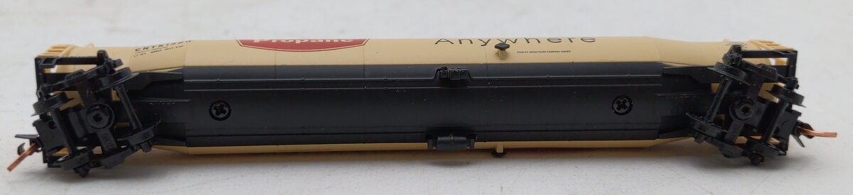 Atlas 37033 N Scale Suburban Propane Tank Car #1320