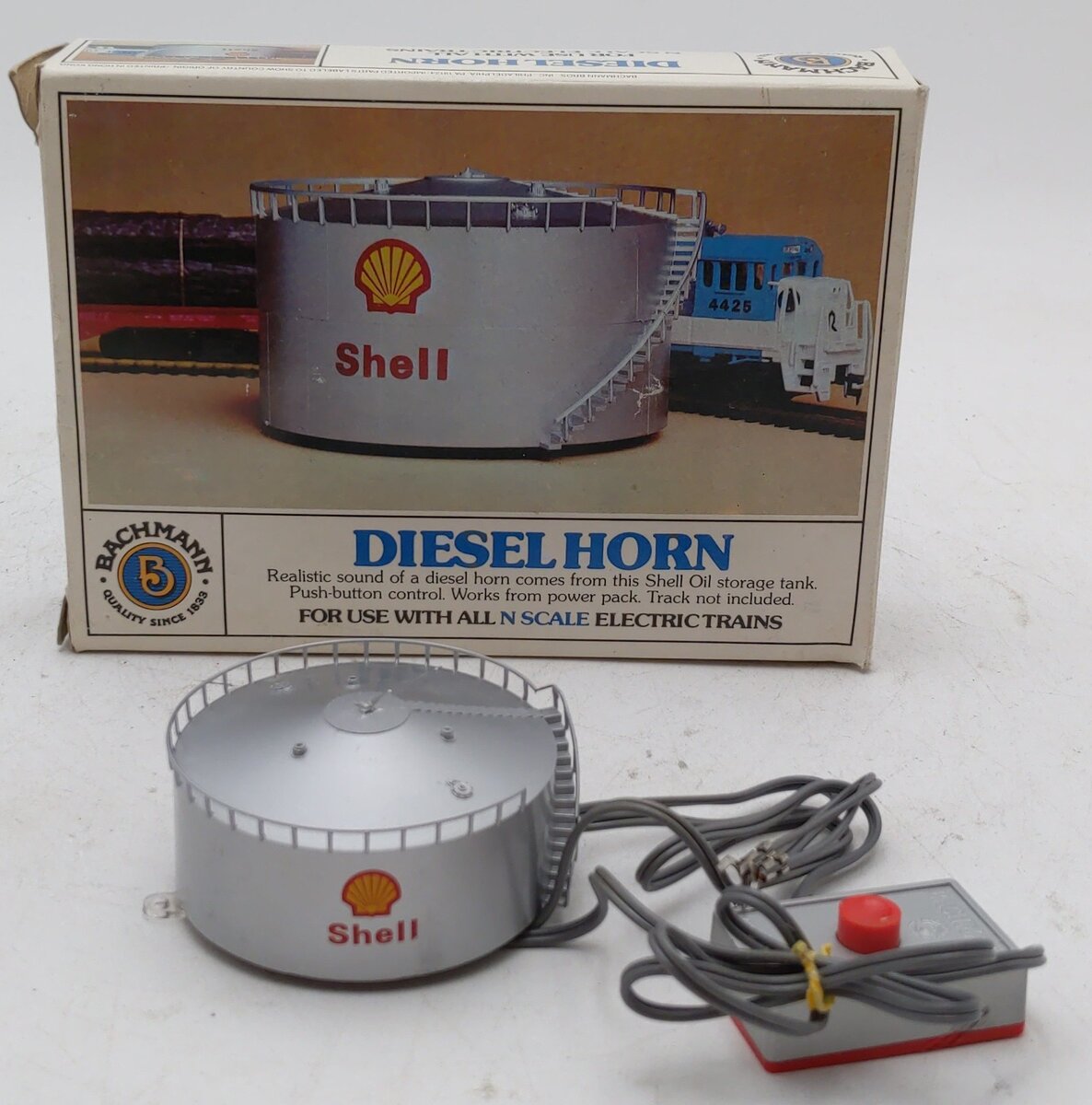 Bachmann 7560 N Scale Shell Diesel Horn Building Kit