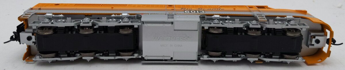 Walthers 910-20098 HO Scale D&RGW Alco PA Locomotive #6013 w/ESU Sound & DCC