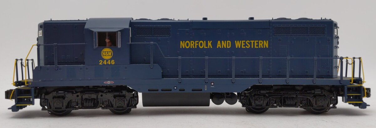 Lionel 6-28592 O Gauge Norfolk & Western GP7 Diesel Engine w/Legacy #2446