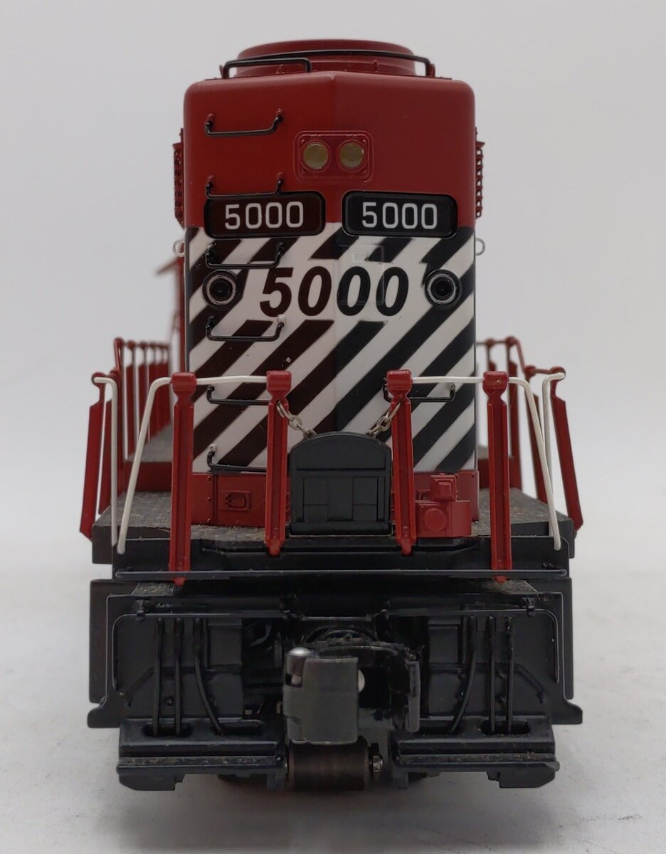 Lionel 6-28557 Canadian Pacific GP30 Diesel Locomotive #5000