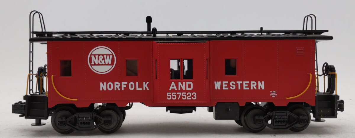 MTH 20-91072 Norfolk & Western Bay Window Caboose #557523 LN/Box
