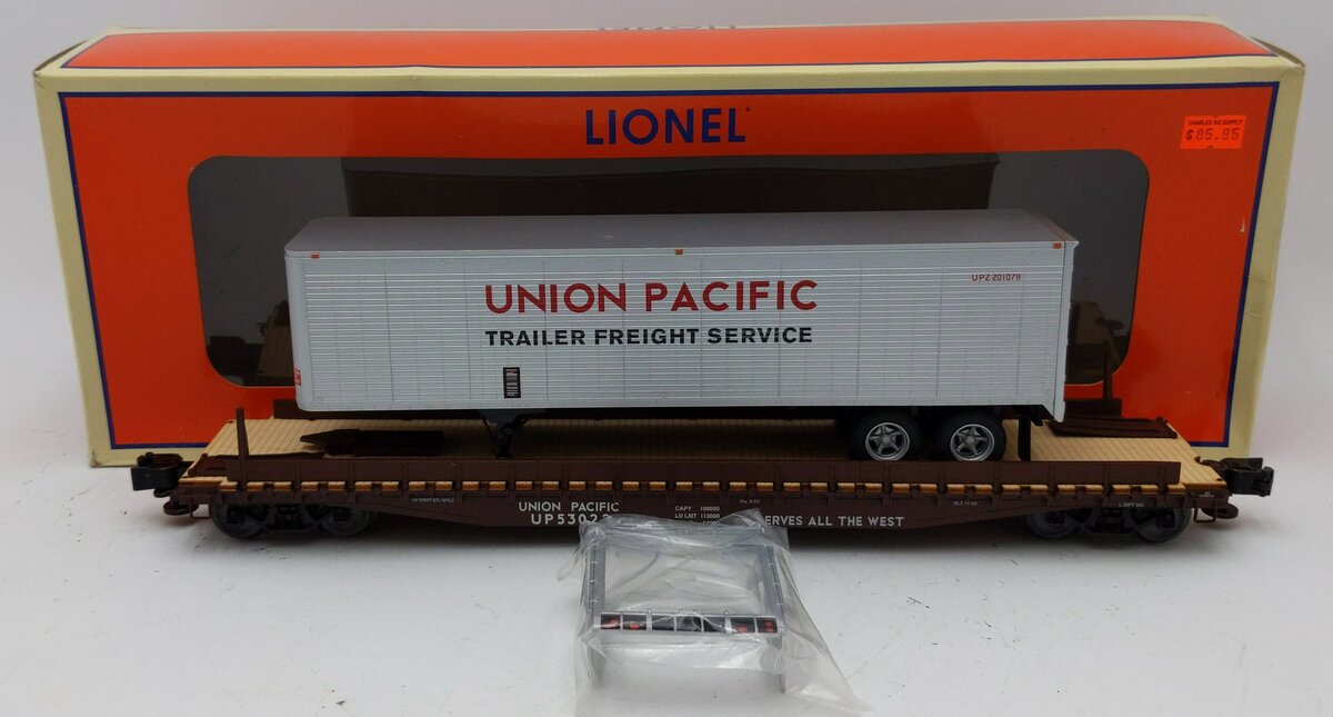 Lionel 6-84877 O Union Pacific 50' Flatcar PS-4 with 40' Trailer #53022