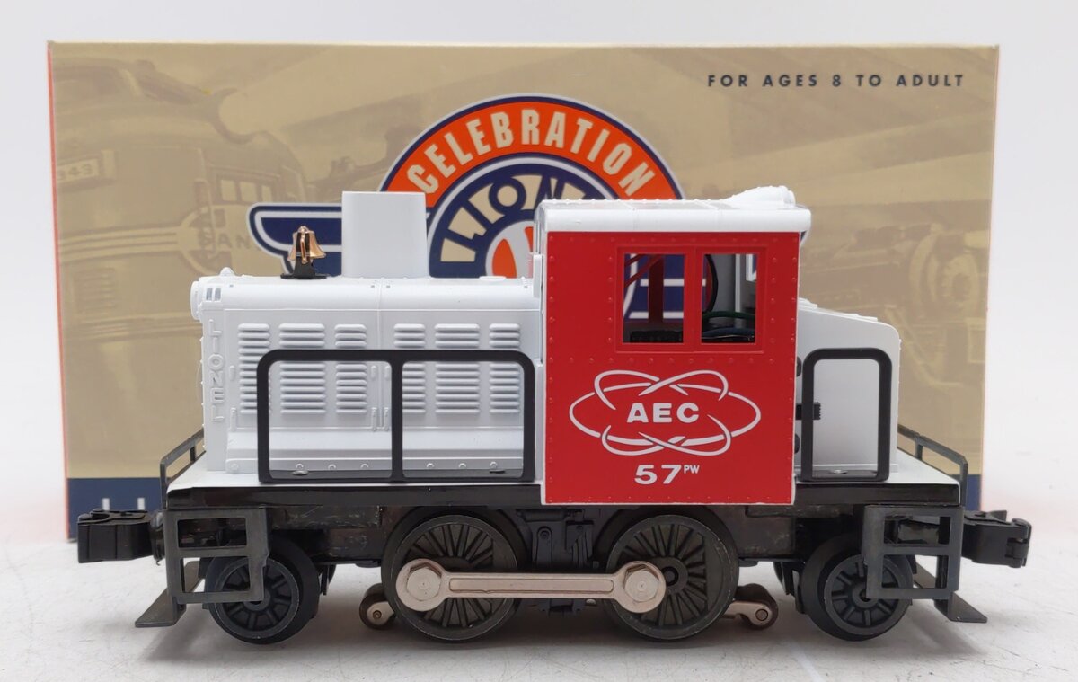Lionel 6-18583 O Gauge AEC Postwar Celebration Switcher #57 LN/Box