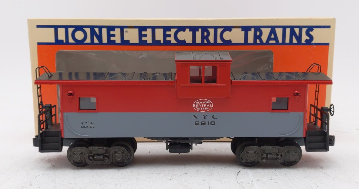 Lionel 6-6910 O Gauge New York Central Extended Vision Caboose