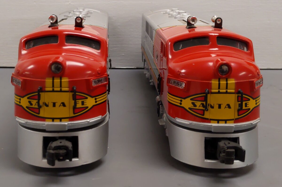 Lionel 6-11711 O Santa Fe F-3 ABA Diesel Locomotive Set #8100/8101/8102 with RS EX/Box