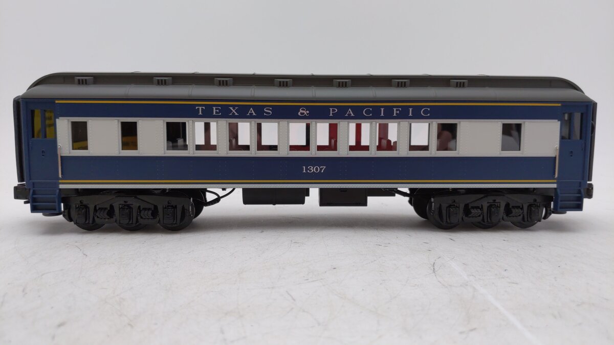 MTH 30-6222 O Gauge Texas & Pacific Madison Passenger Car #1307 LN/Box