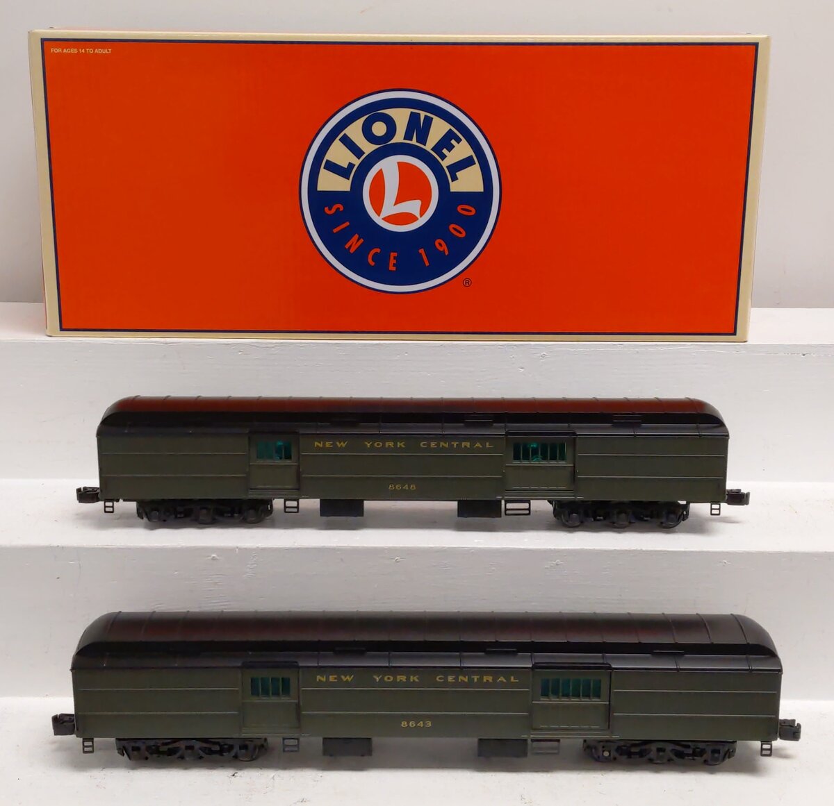 Lionel 6-85336 O New York Central 18" Heavyweight Mail & Express Baggage 2-Car