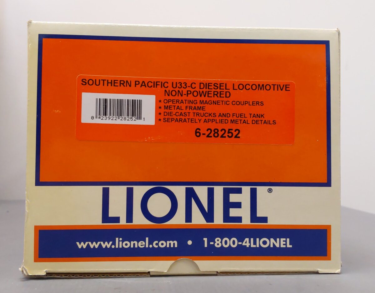 Lionel 6-28252 O Gauge Southern Pacific U33C Non-Powered Diesel Engine #8774
