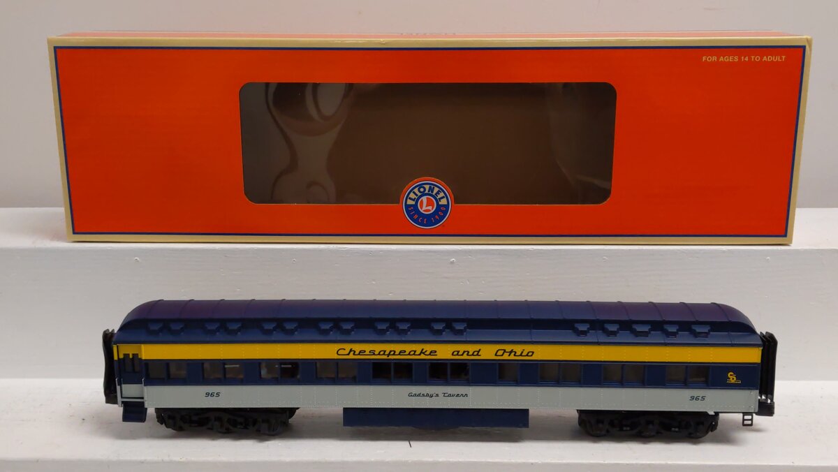 Lionel 2327040 O Gauge Chesapeake & Ohio 18 StationSounds Diner Car LN/Box