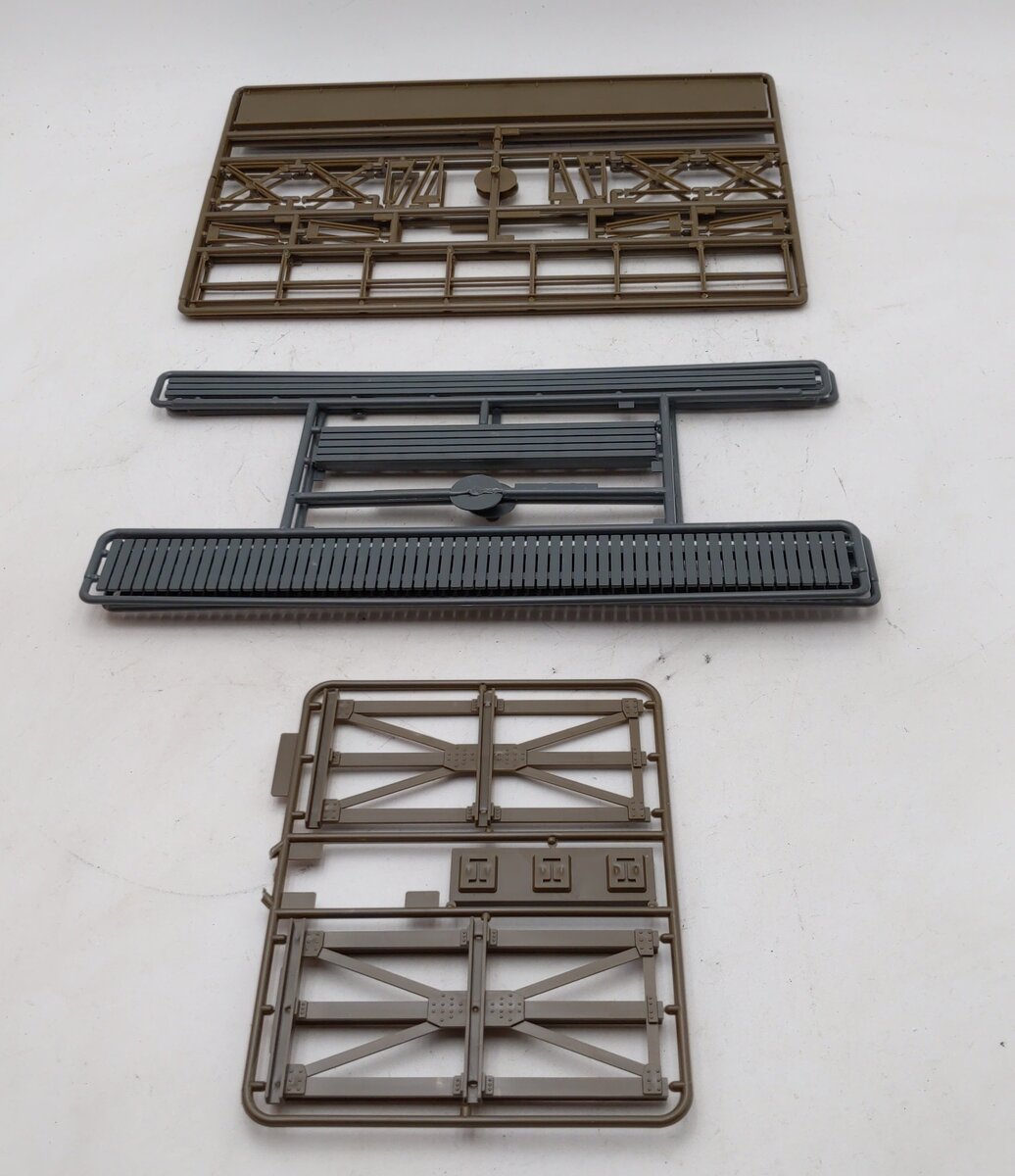 Lionel 6-12968 O Right-Of-Way Girder Bridge Building Kit LN/Box
