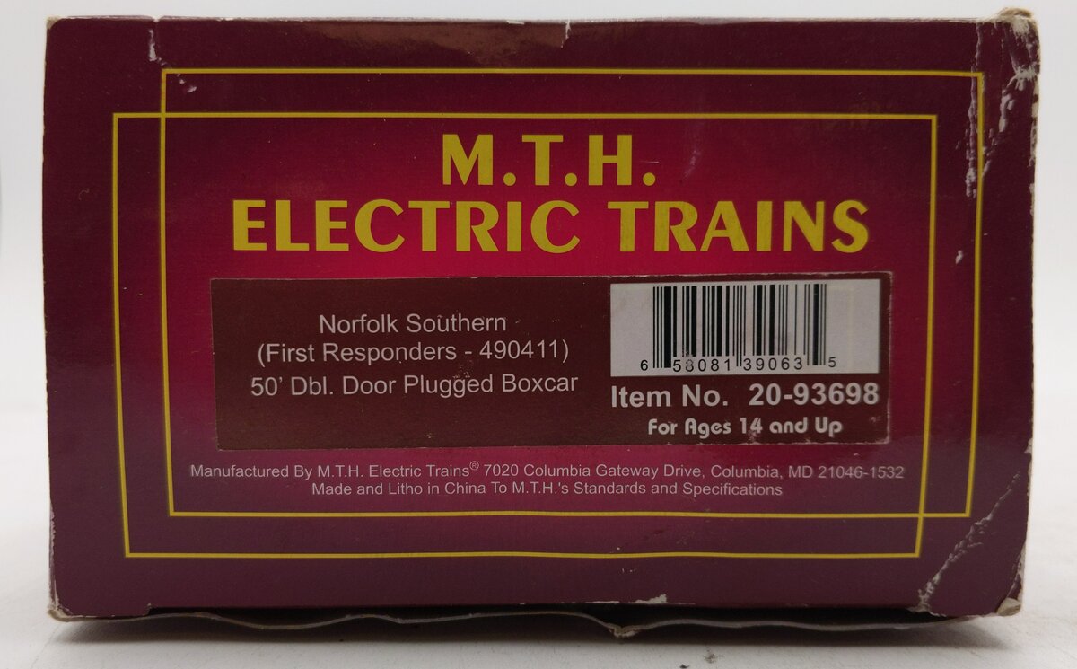 MTH 20-93698 Norfolk Southern First Responders 50' DD Plugged Boxcar #490411