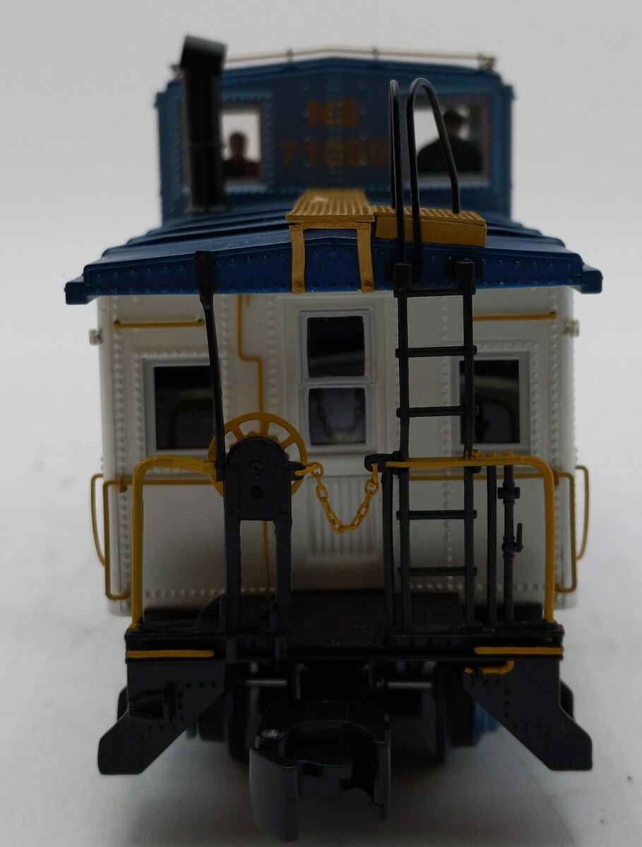 Lionel 6-27631 O Gauge Norfolk Southern Heritage Ca-4 Caboose #71090