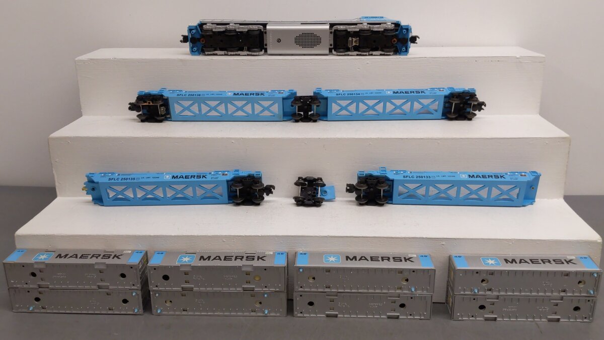Lionel 6-21950 O Gauge Maersk SD-70 Diesel Maxi-Stack Set EX/Box