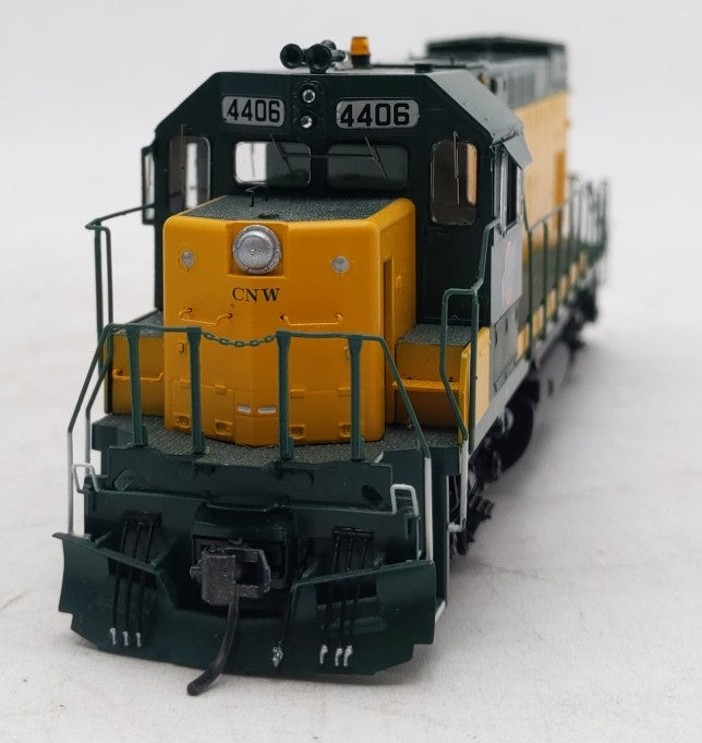Athearn G68104 HO C&NW OY Scheme GP15-1 Diesel Locomotive w/DCC & Sound #4406