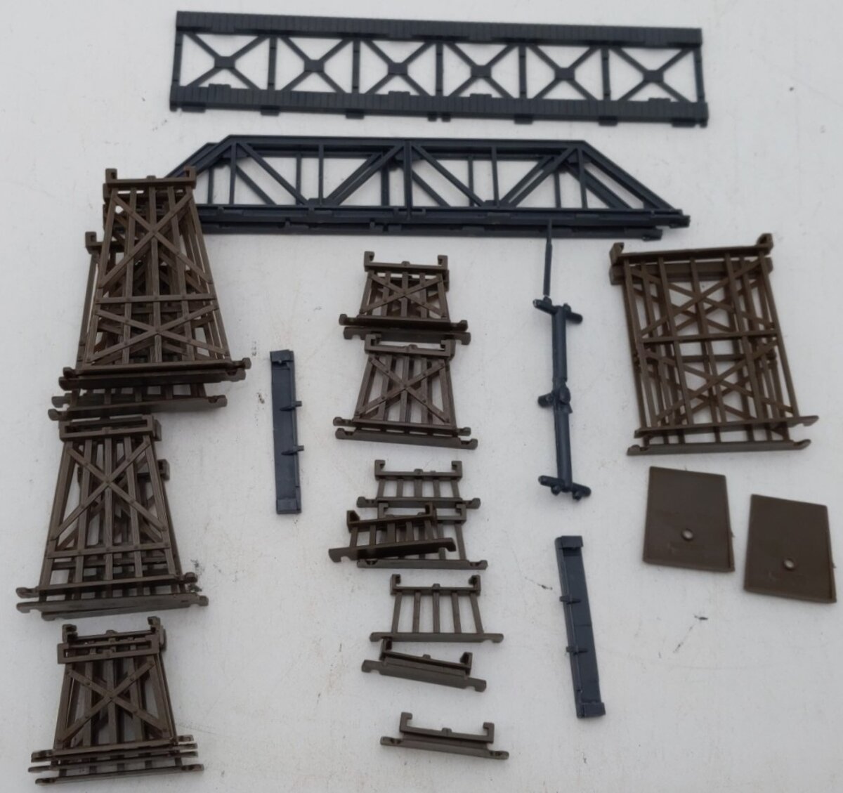 Life Like 433-8202 HO SceneMaster Bridge & Trestle Set Building Kit