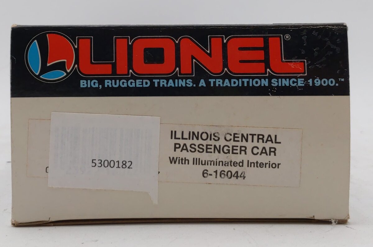 Lionel 6-16044 O Gauge Illinois Central Passenger Car NIB