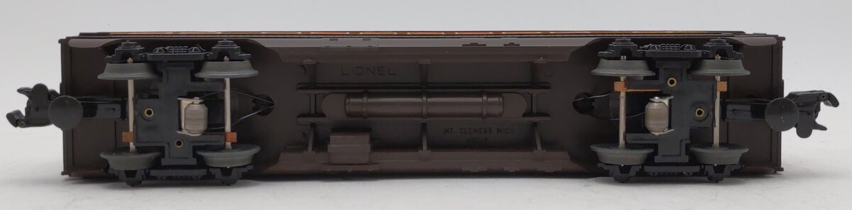 Lionel 6-16044 O Gauge Illinois Central Passenger Car NIB