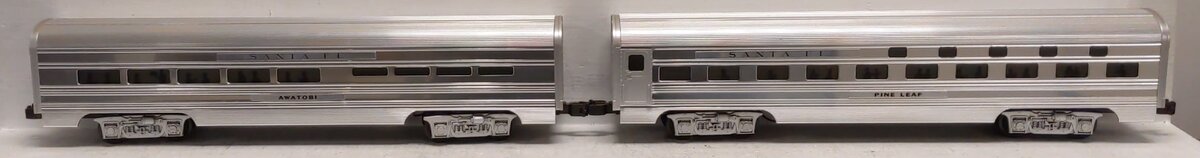 MTH 20-6116 O Santa Fe 60' Sleeper/Diner Aluminum Passenger Car Set (Set of 2) LN/Box