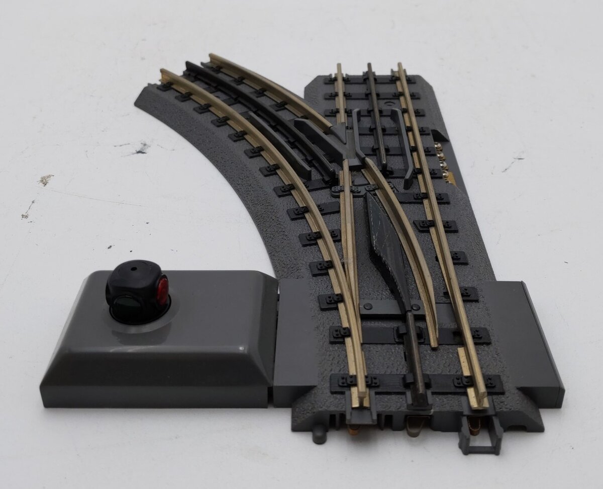 MTH 40-1005 O31 RealTrax Nickel Silver Left Hand Remote Switch Turnout LN/Box
