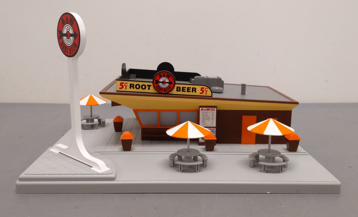 MTH 30-9068 A&W Rootbeer Restaurant Stand