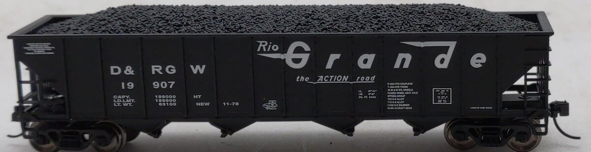 Trainworx Inc 2401-35 N D&RGW 100-Ton 4-Bay Hopper Car with Coal Load #19907