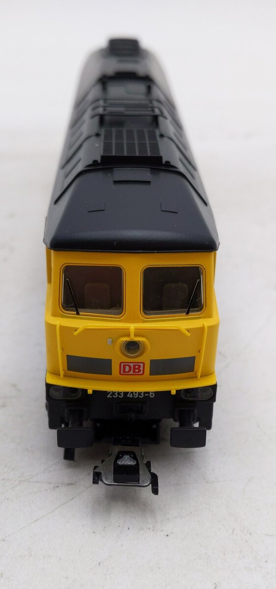 Marklin 36431 HO Digital Deutsche Bahn Class 233 Diesel Locomotive