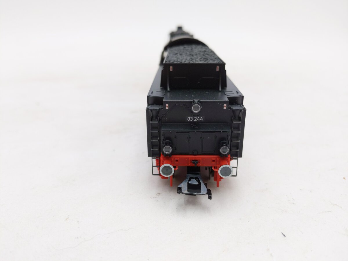 Marklin 37956 HO German Federal Railroad DB Class 03 4-6-2 w/Box Tender
