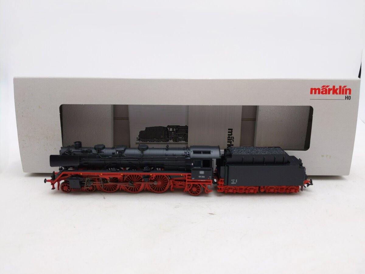 Marklin 37956 HO German Federal Railroad DB Class 03 4-6-2 w/Box Tender