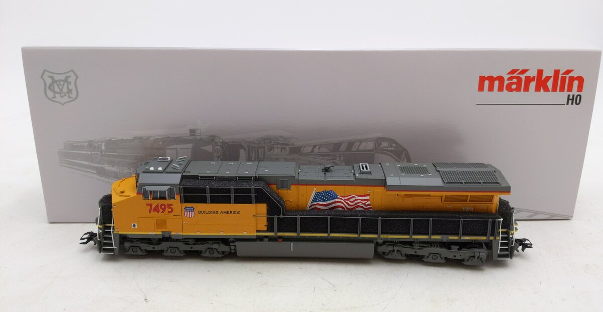 Marklin 38440 HO UP Era VI ES44AC US Diesel Locomotive with DCC/Sound #7495