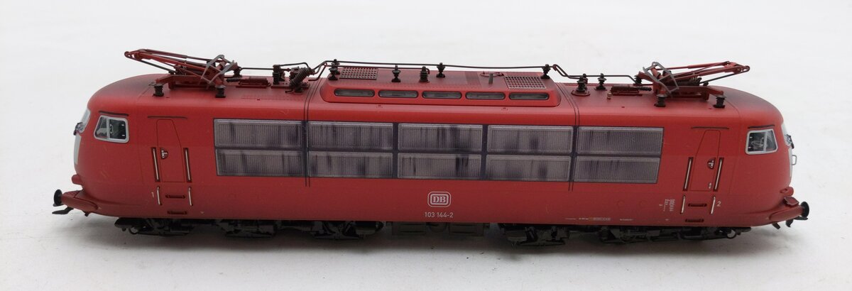 Marklin 39152 HO German Federal Railroad Class 103 Electric Locomotive DCC/Sound