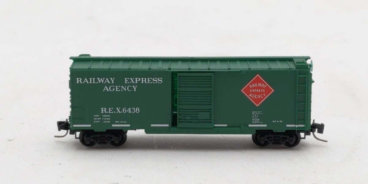 Micro-Trains 50000982 Z Railway Express Agency 40' Boxcar #6438