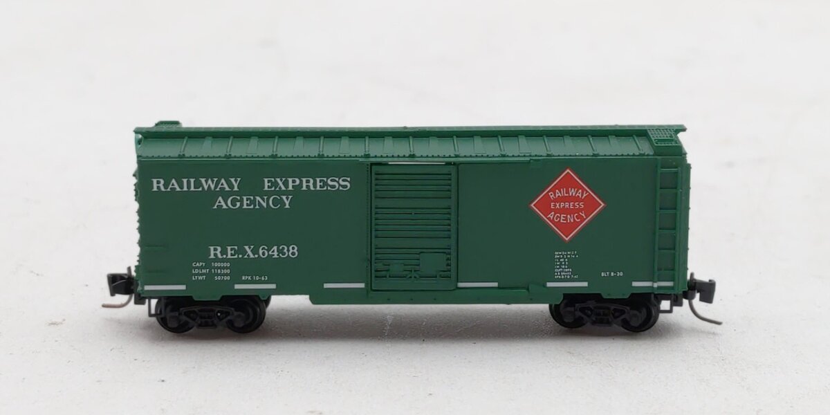 Micro-Trains 50000982 Z Railway Express Agency 40' Boxcar #6438