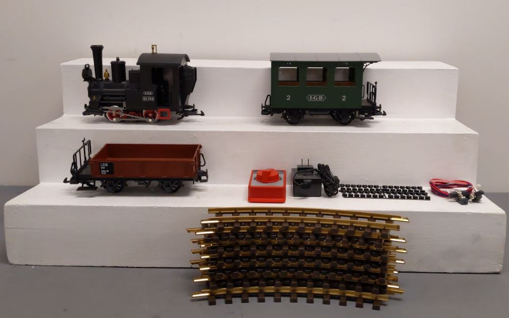 L.G.B. 2点セット LGB 70502 Old Timer G Gauge Steam Freight Starter Train Set – Trainz