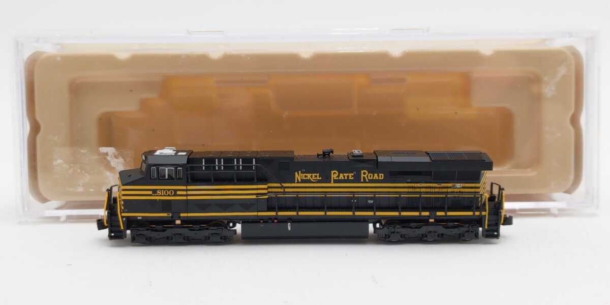American Z-Line 62411-4 Z NS-Heritage Nickel Plate ES44AC Diesel Loco #8100 LN/Box