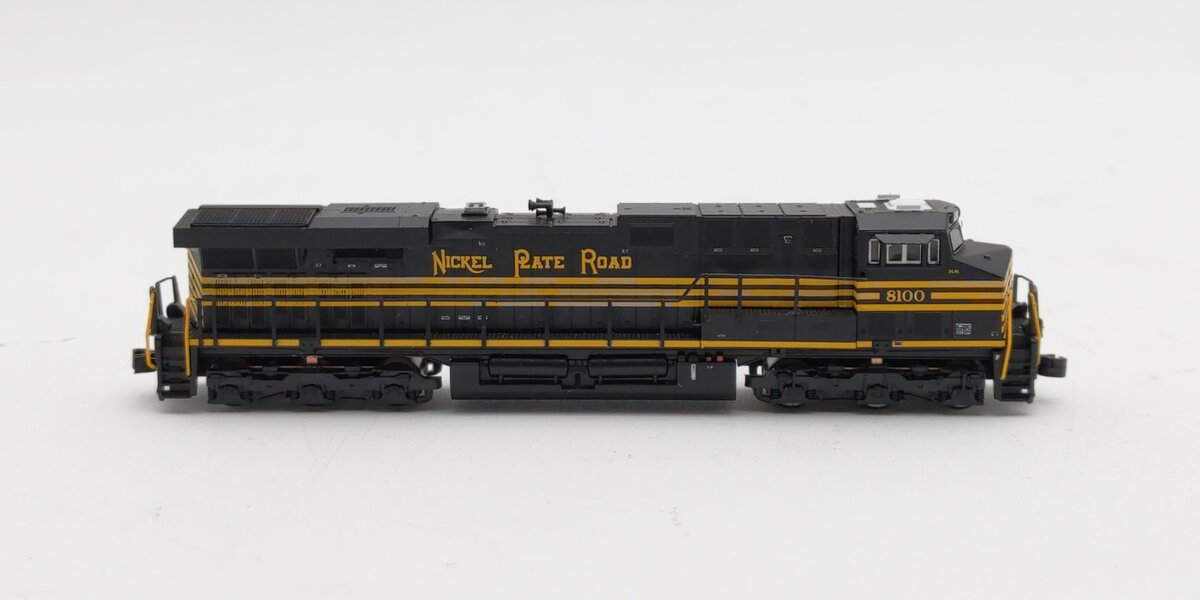 American Z-Line 62411-4 Z NS-Heritage Nickel Plate ES44AC Diesel Loco #8100 LN/Box