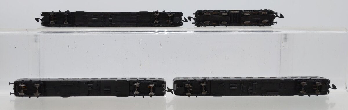 Marklin 81356 Z Gauge German Federal Railroad Commuter Train Set