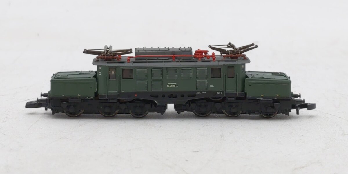Marklin 88225 Z German Federal Railroad Era IVb Class 194 Electric Locomotive