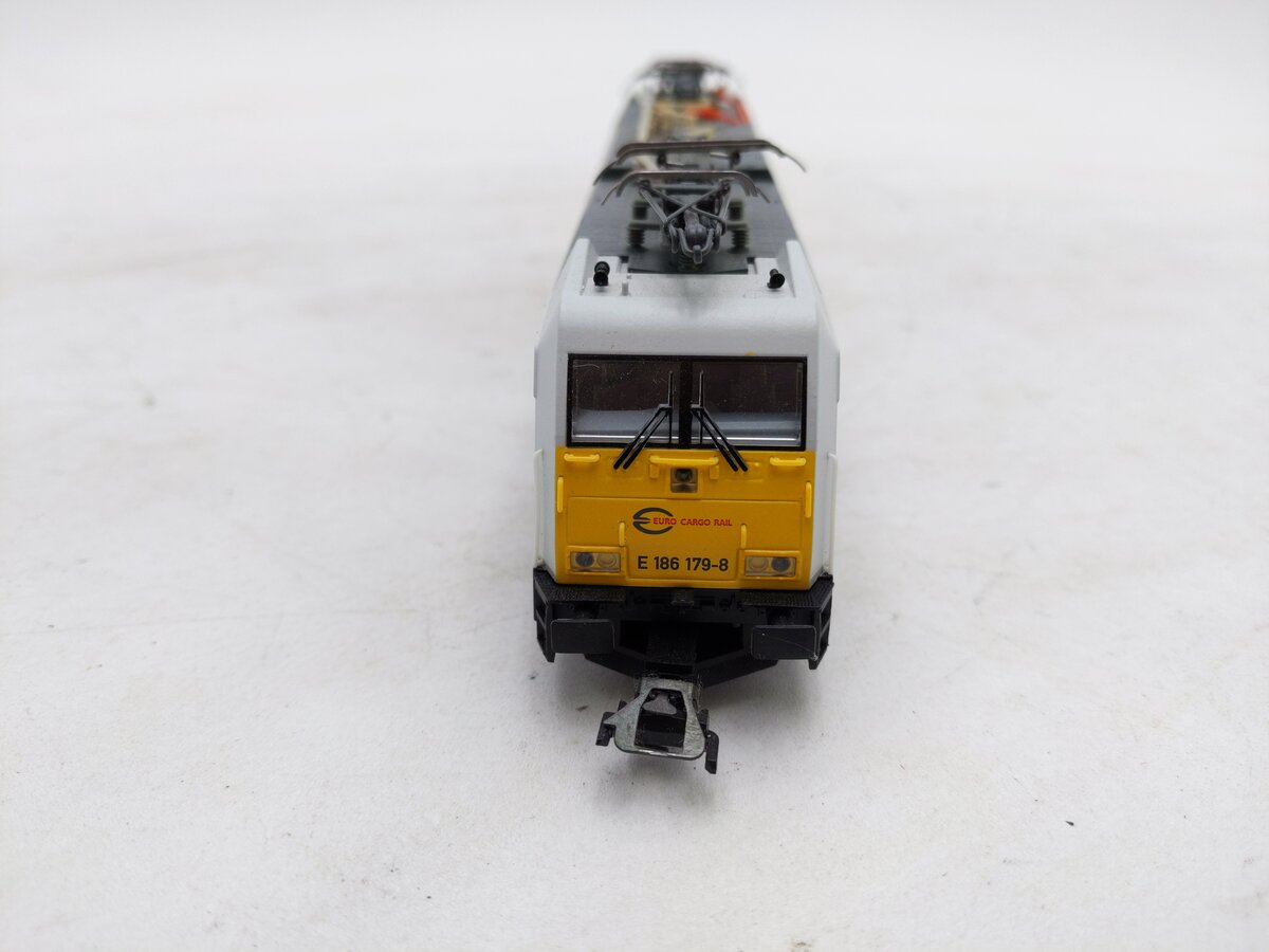 Marklin 36616 HO Bombardier Traxx Electric with 4 Pantographs - Digital Equipped