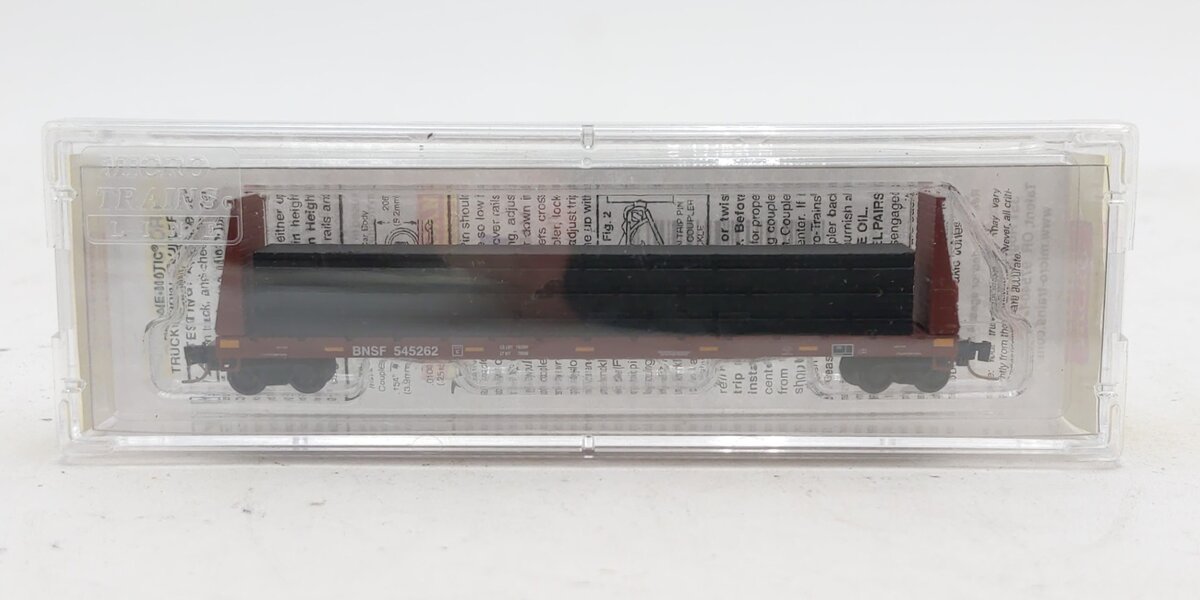 Micro-Trains 52700172 Z BNSF 60' Bulkhead Flatcar with Pipe Load #545262